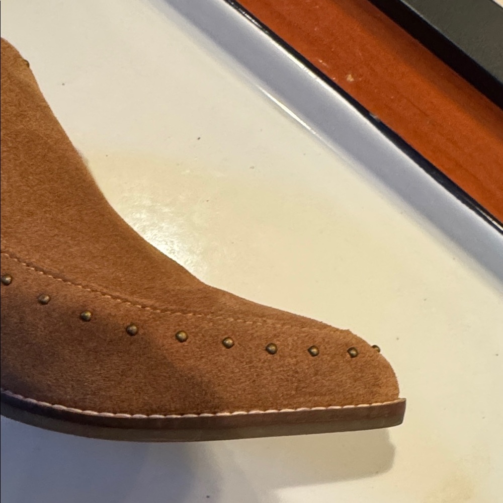Crown Vintage Women’s Pecan Cow Suede Shoe Boots - Picture 13 of 16